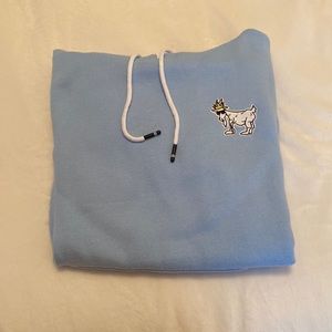 Men’s small goat sweatshirt